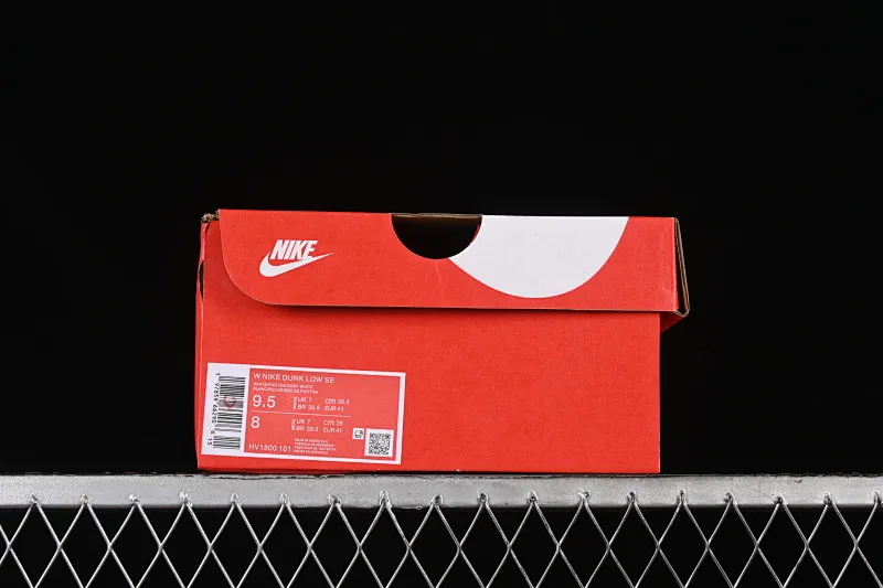 All categories Nk SB Dunk series Nk SB Dunk Low low-top sneakers CS version Nk Dunk Low 85 double hook series SB low-top sports and leisure sneakers HV1800-101